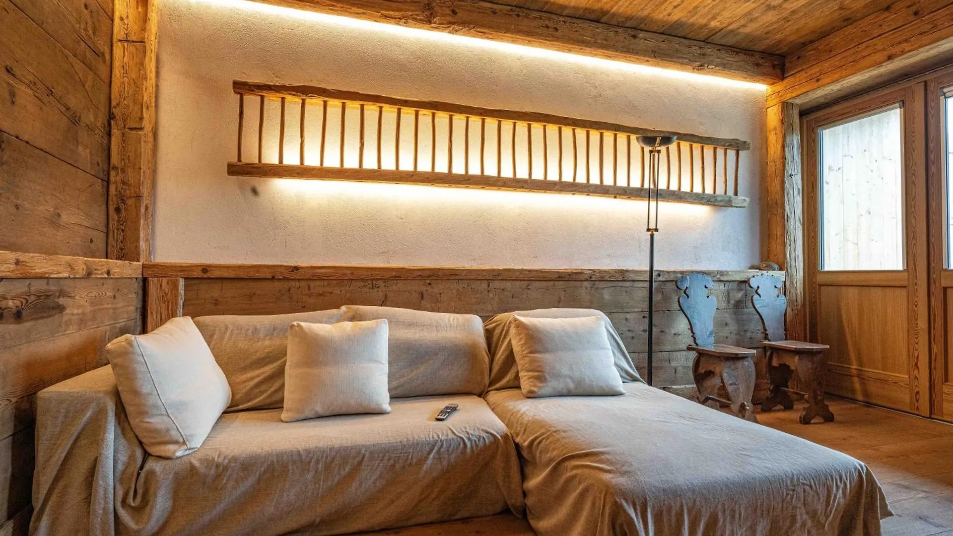 Casa Aquila Con Sauna contacts